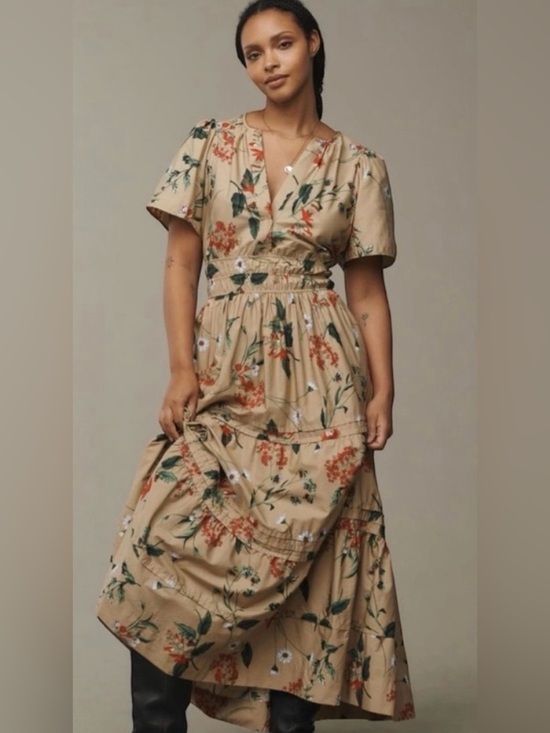 Anthropologie Dresses & Skirts - Anthropologie Khaki Somerset
Maxi